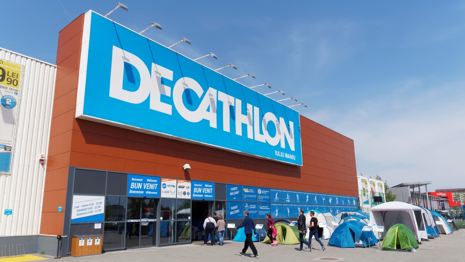 decathlon new market