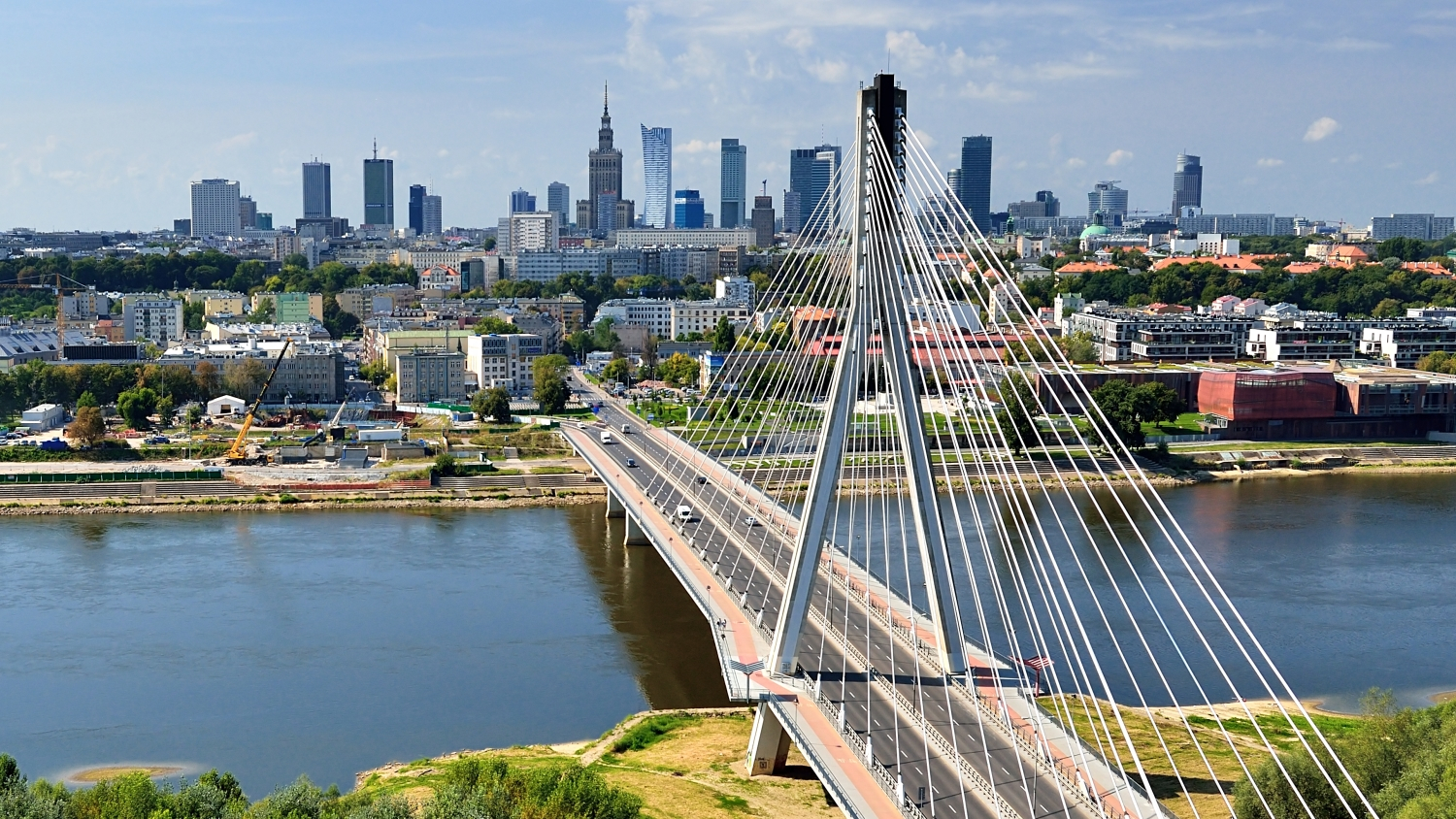 Savills: Warsaw one of Europe's top 10 for fintech Forum | News